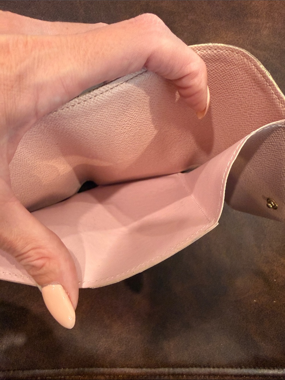 Louis Vuitton Damier Azur Envelope Wallet with Pink Snap - Picture 5 of 6